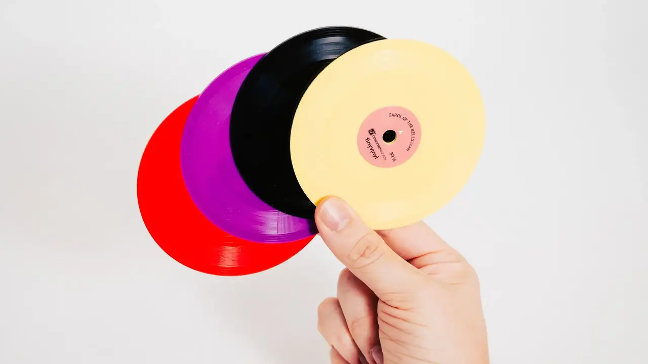 Vinyl 4 Tum Tiny Vinyl